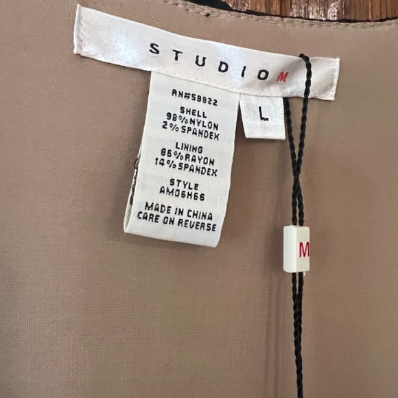 Studio M. Black Lace Bodycon Dress Size Medium - Picture 4 of 4